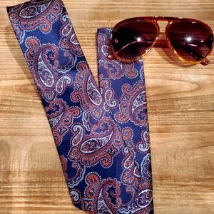Necktie